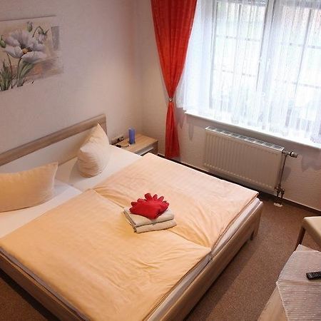 Pension & Gasthof Storchennest Gross Quassow 外观 照片
