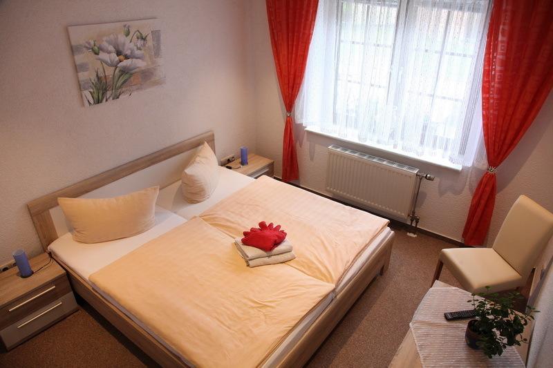 Pension & Gasthof Storchennest Gross Quassow 外观 照片