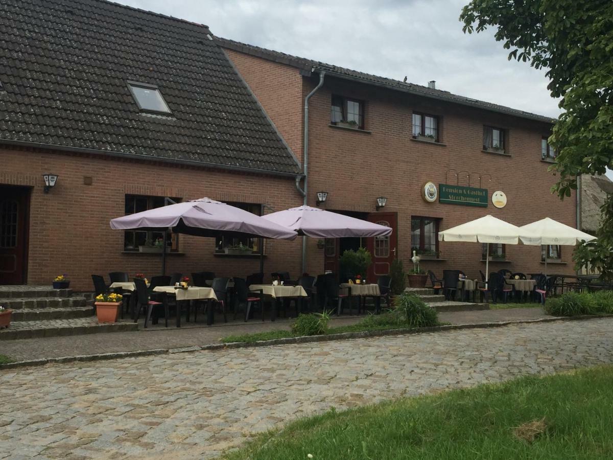 Pension & Gasthof Storchennest Gross Quassow 外观 照片